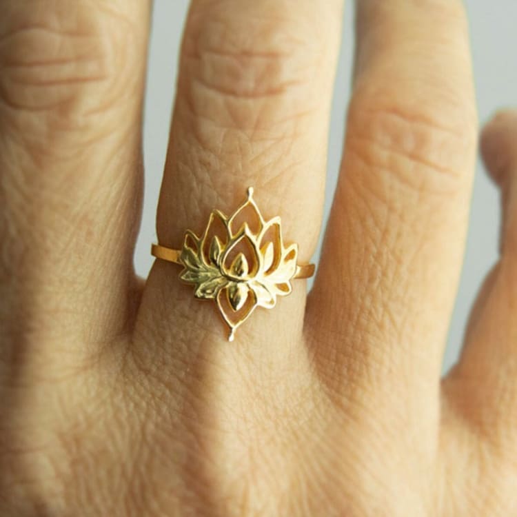 Bague Vintage inspiration du Lotus