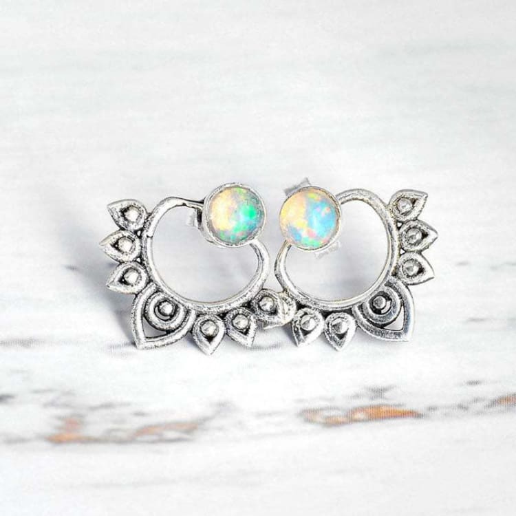 Boucle d’oreille vintage Fleur de Lotus et opale