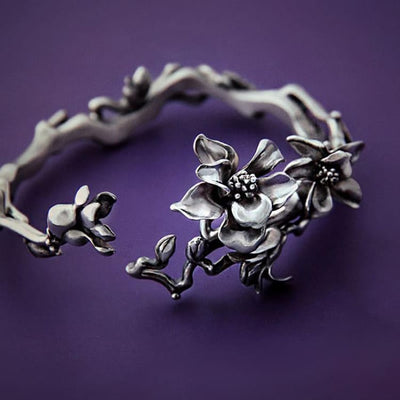 Summer independent design handmade magnolia ladies bracelet exquisite and beautiful fashion silver jewelry